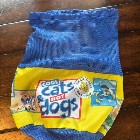 Webkinz Blue and Yellow Drawstring Mesh Bag - Picture 1 of 14